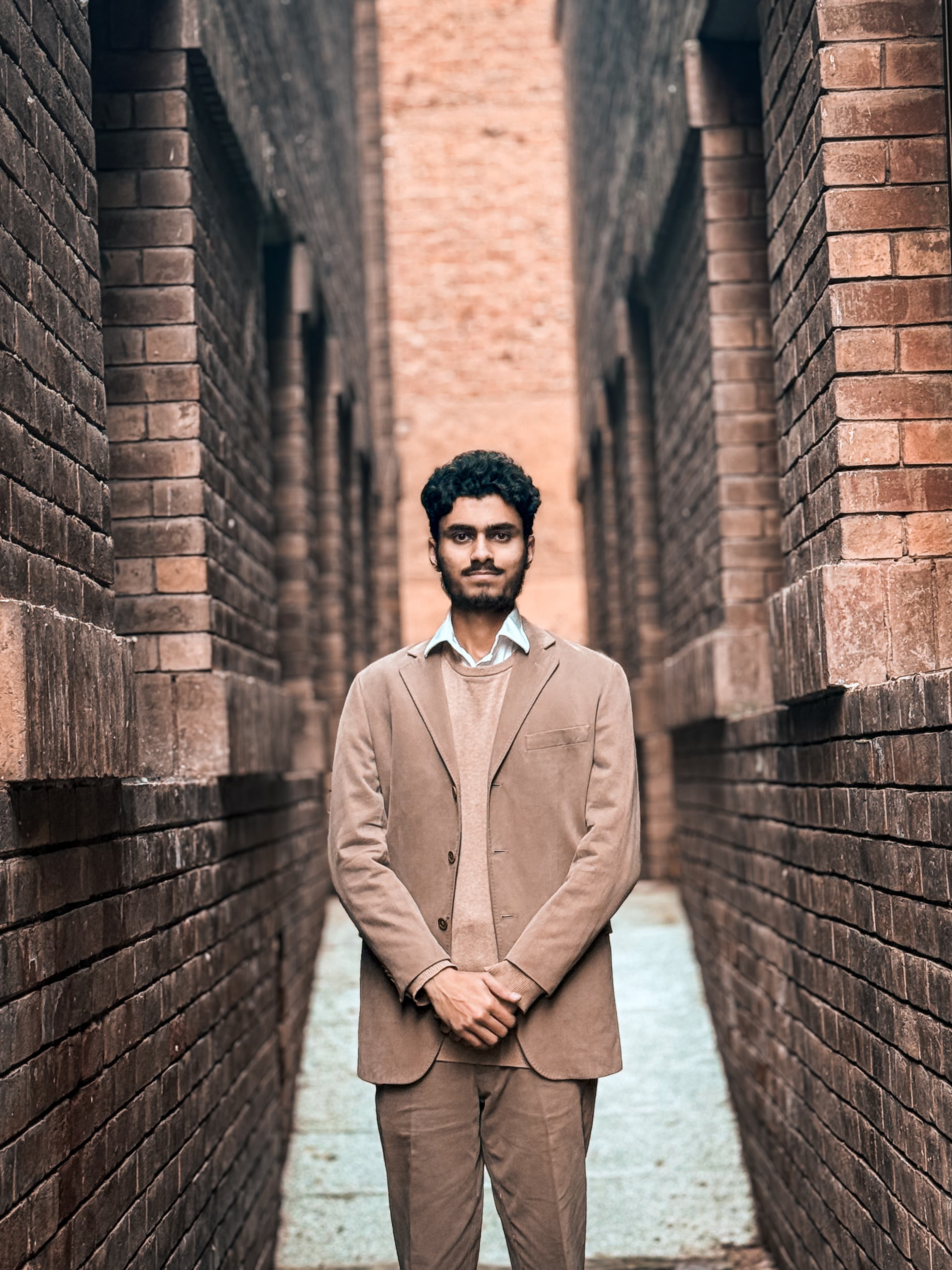 Abdul Moeiz Majid Khan